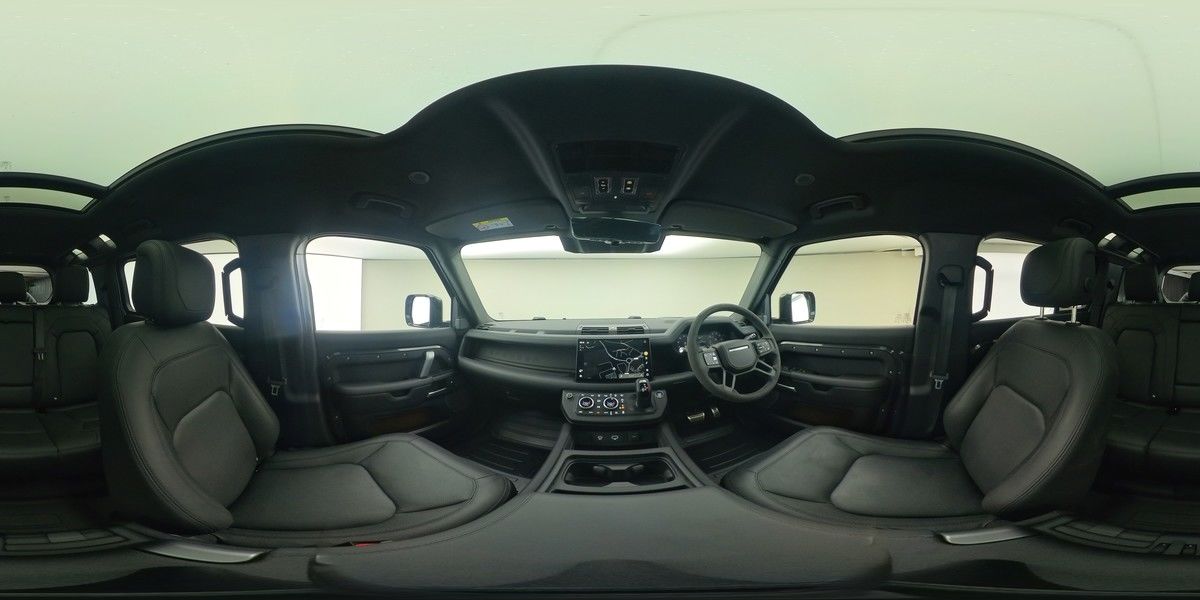 More views of Land Rover Defender 110