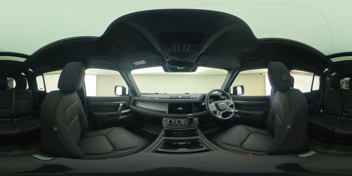 More views of Land Rover Defender 110