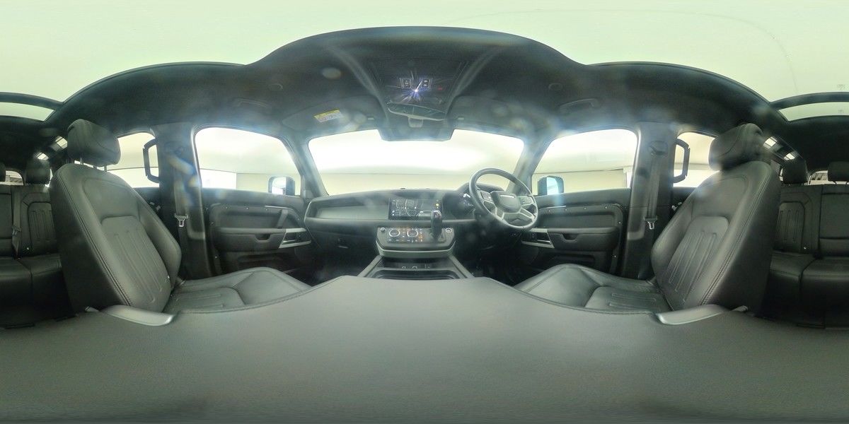 More views of Land Rover Defender 110