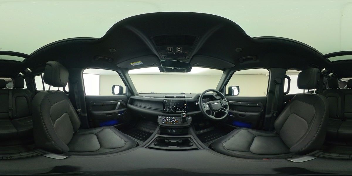 More views of Land Rover Defender 110