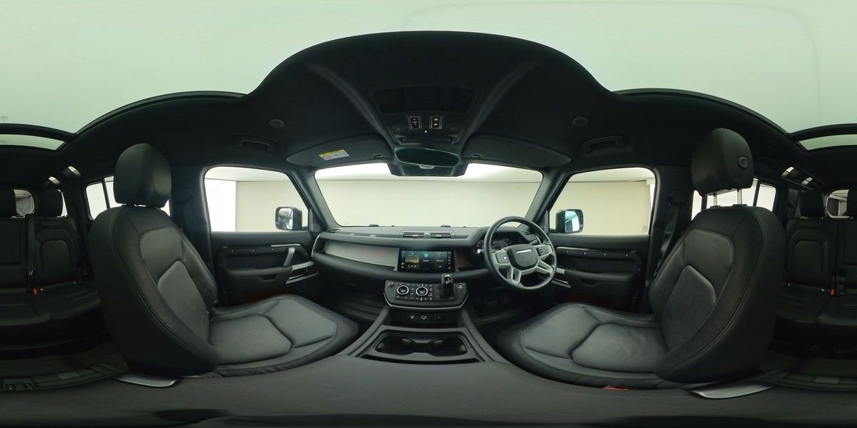 More views of Land Rover Defender 110