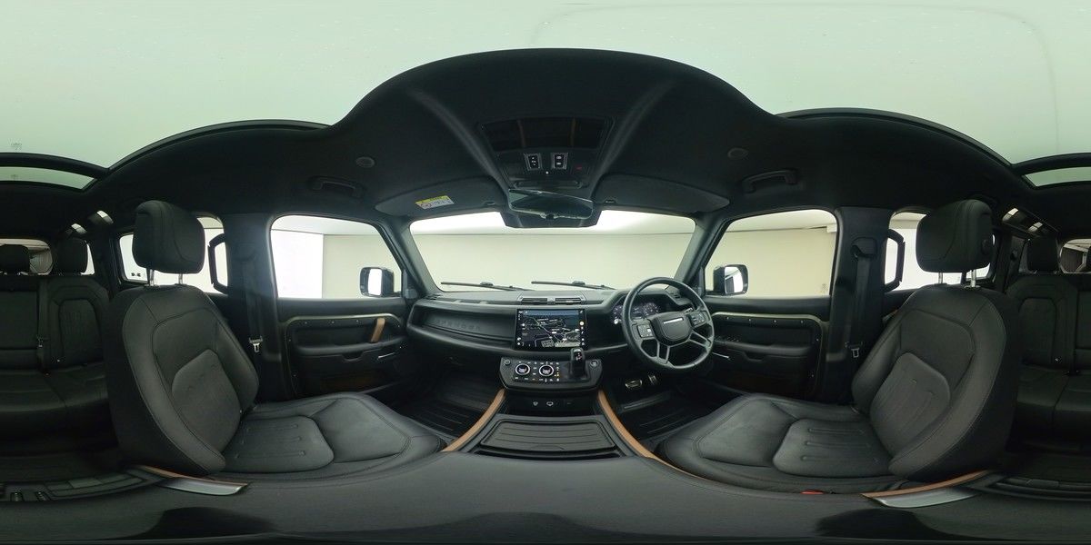 More views of Land Rover Defender 110