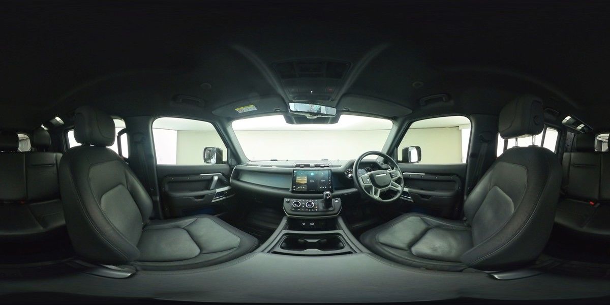 More views of Land Rover Defender 110