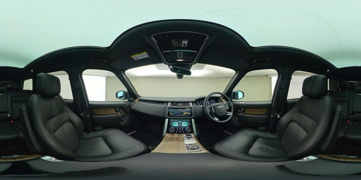 More views of Land Rover Range Rover