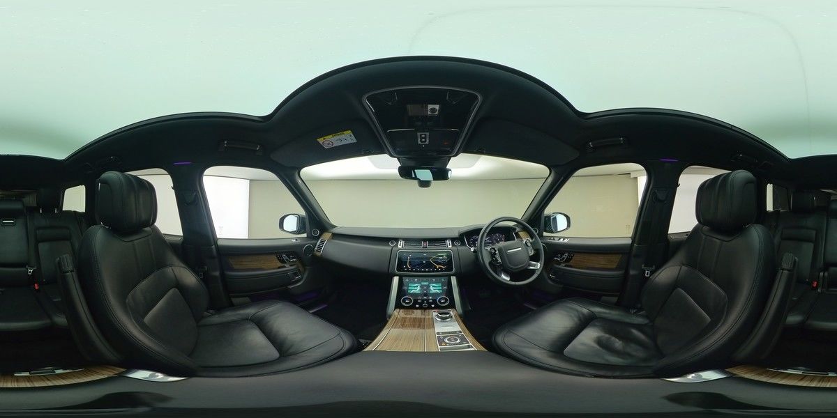 More views of Land Rover Range Rover