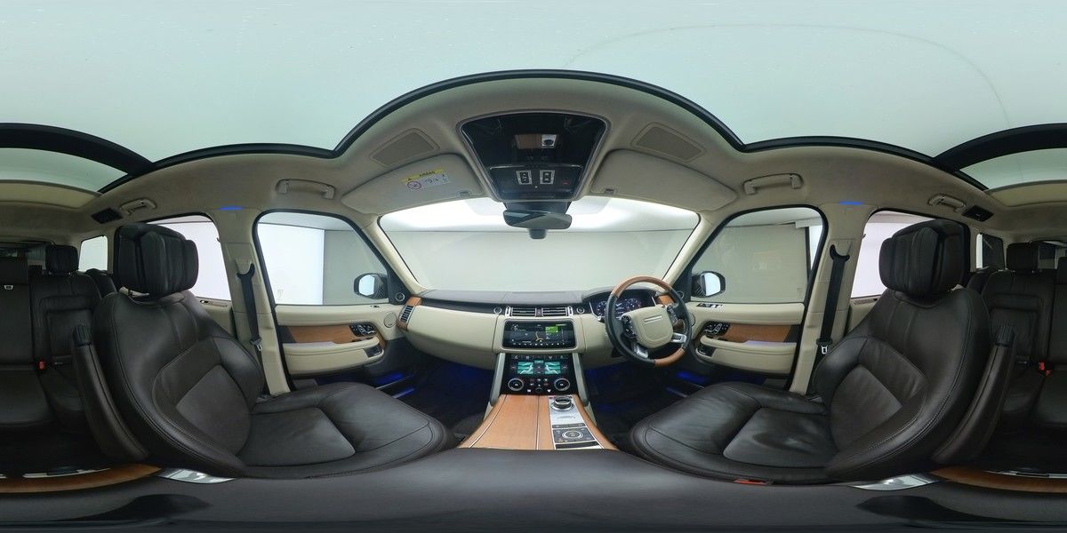 More views of Land Rover Range Rover