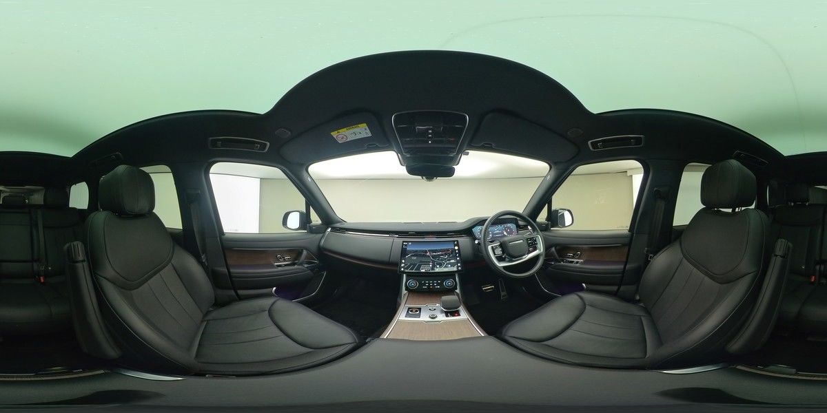 More views of Land Rover Range Rover
