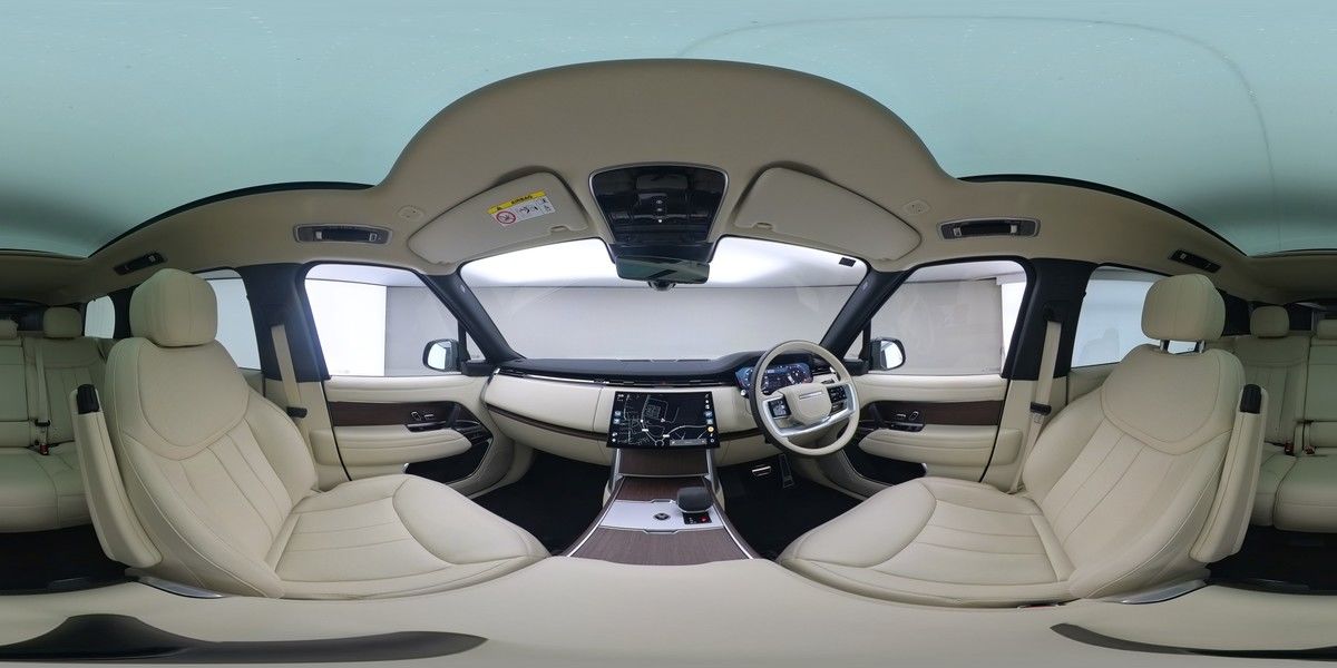 More views of Land Rover Range Rover