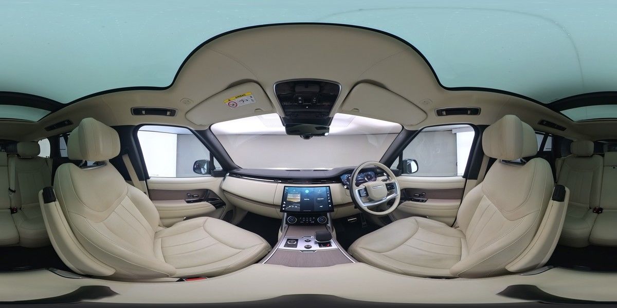 More views of Land Rover Range Rover