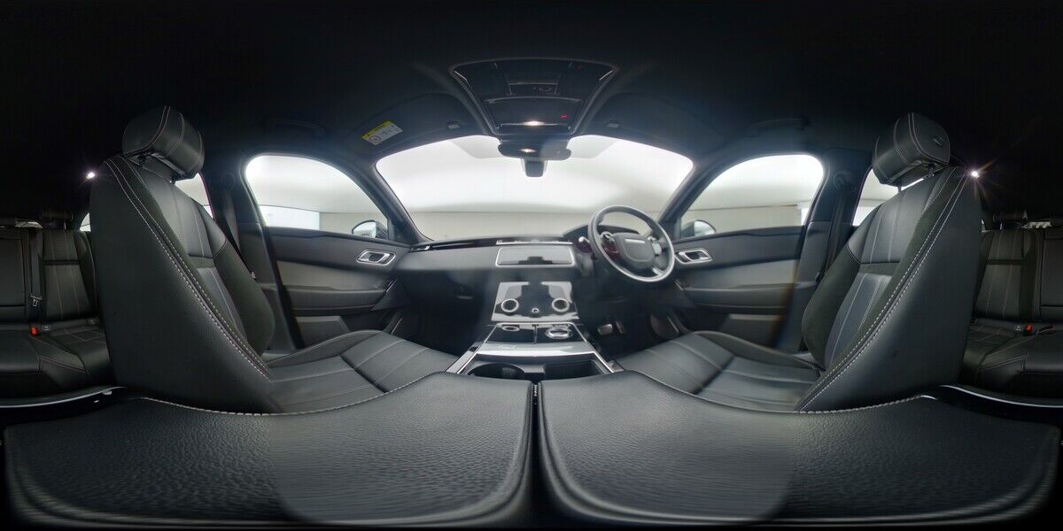More views of Land Rover Range Rover Velar