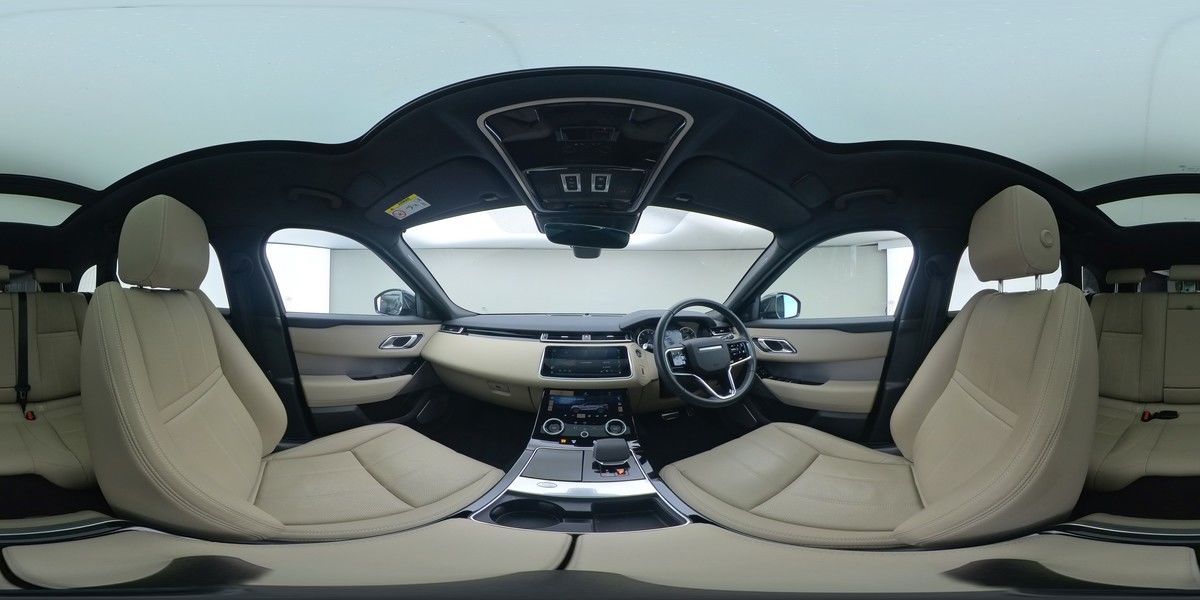More views of Land Rover Range Rover Velar