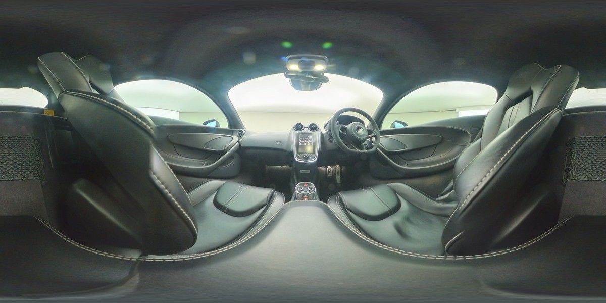 More views of McLaren 570S