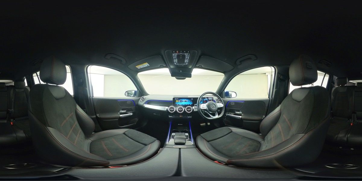More views of Mercedes-Benz GLB