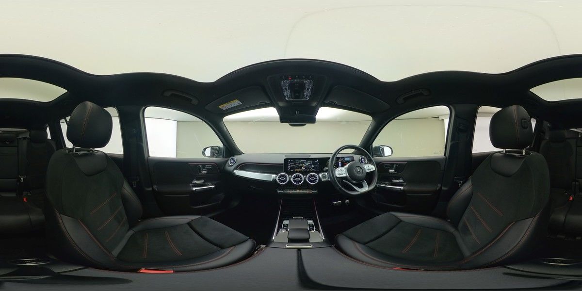 More views of Mercedes-Benz GLB