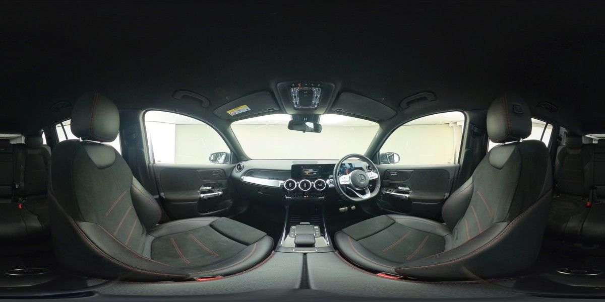 More views of Mercedes-Benz GLB