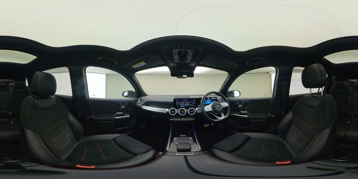 More views of Mercedes-Benz GLB