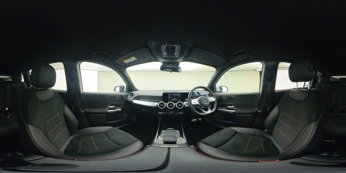 More views of Mercedes-Benz GLB