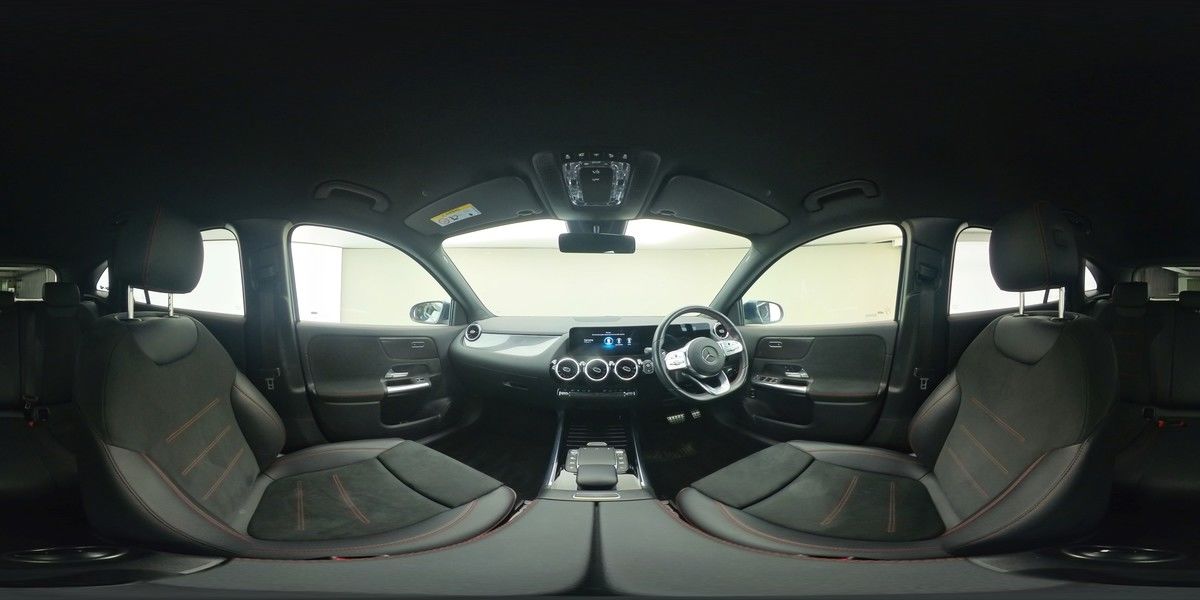 More views of Mercedes-Benz GLA