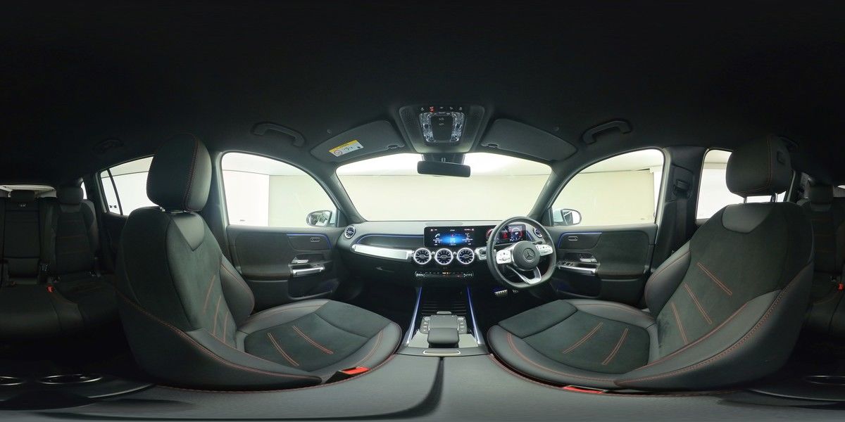 More views of Mercedes-Benz GLB