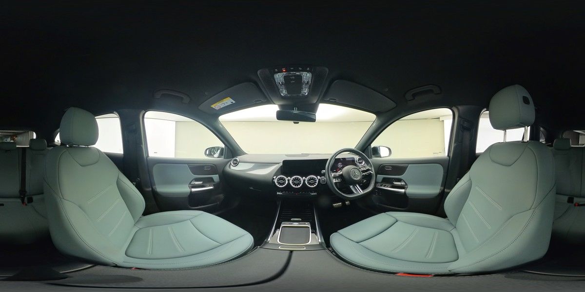 More views of Mercedes-Benz GLA