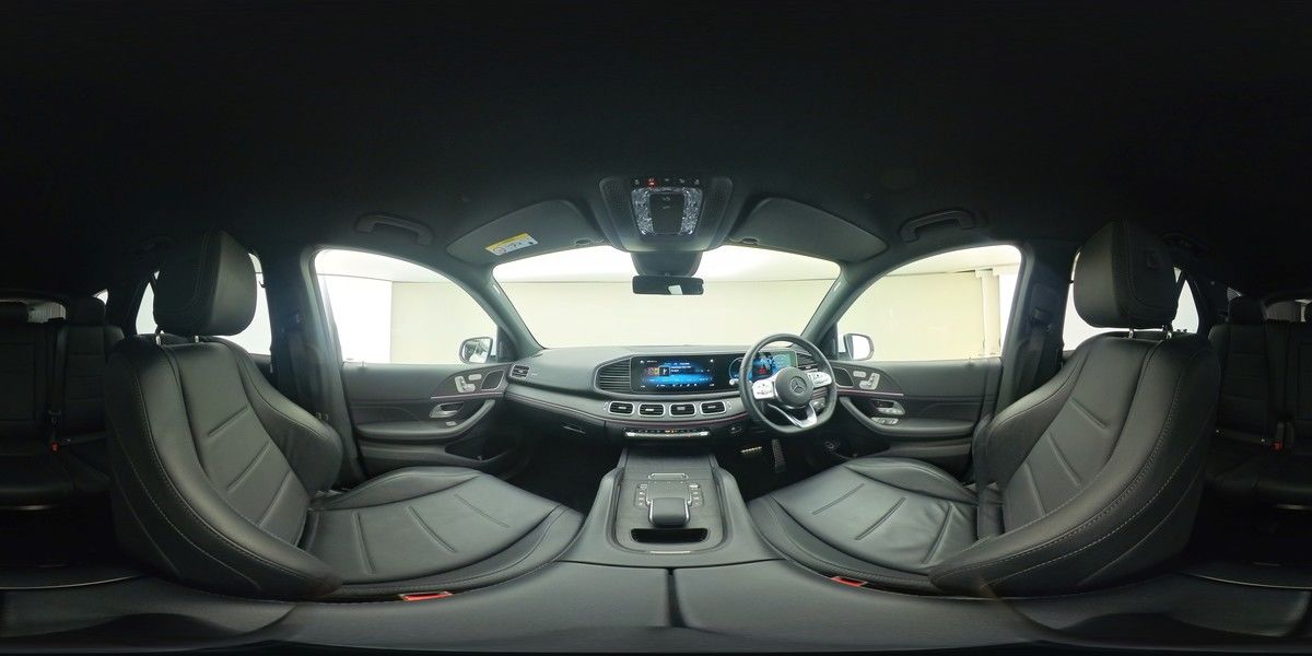 More views of Mercedes-Benz GLE