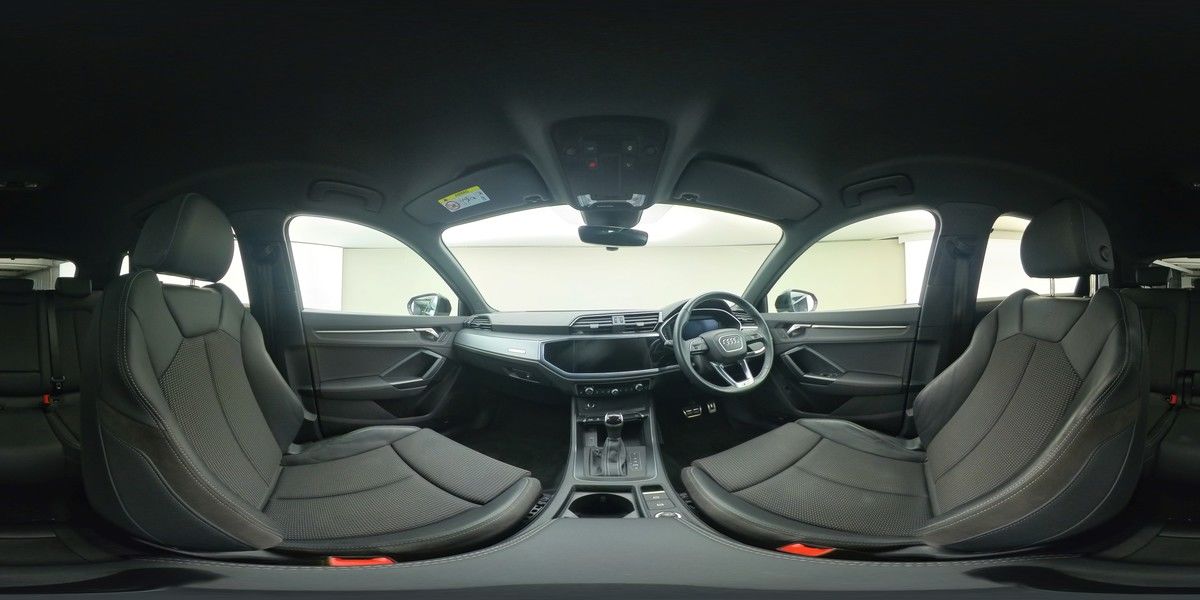More views of Audi Q3