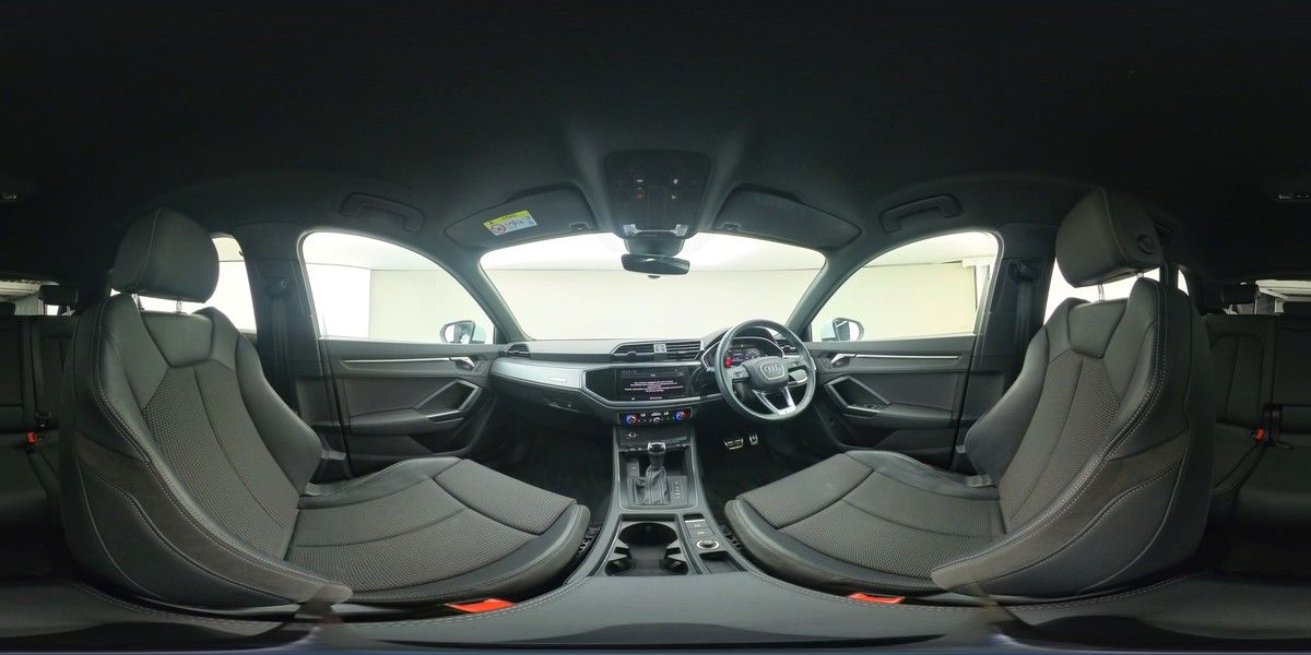 More views of Audi Q3