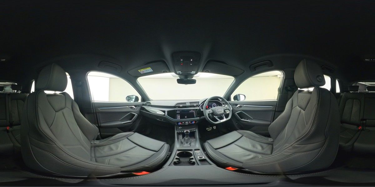 More views of Audi Q3