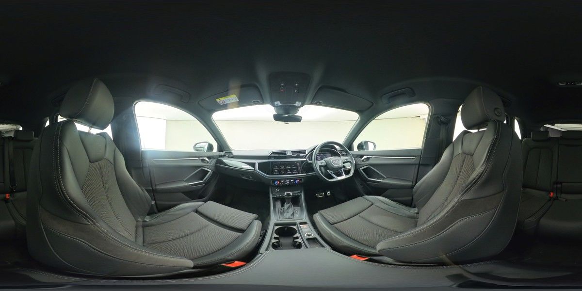 More views of Audi Q3
