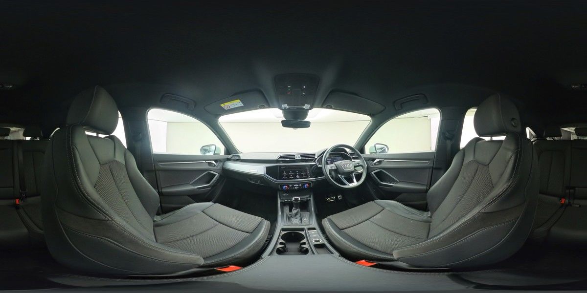 More views of Audi Q3