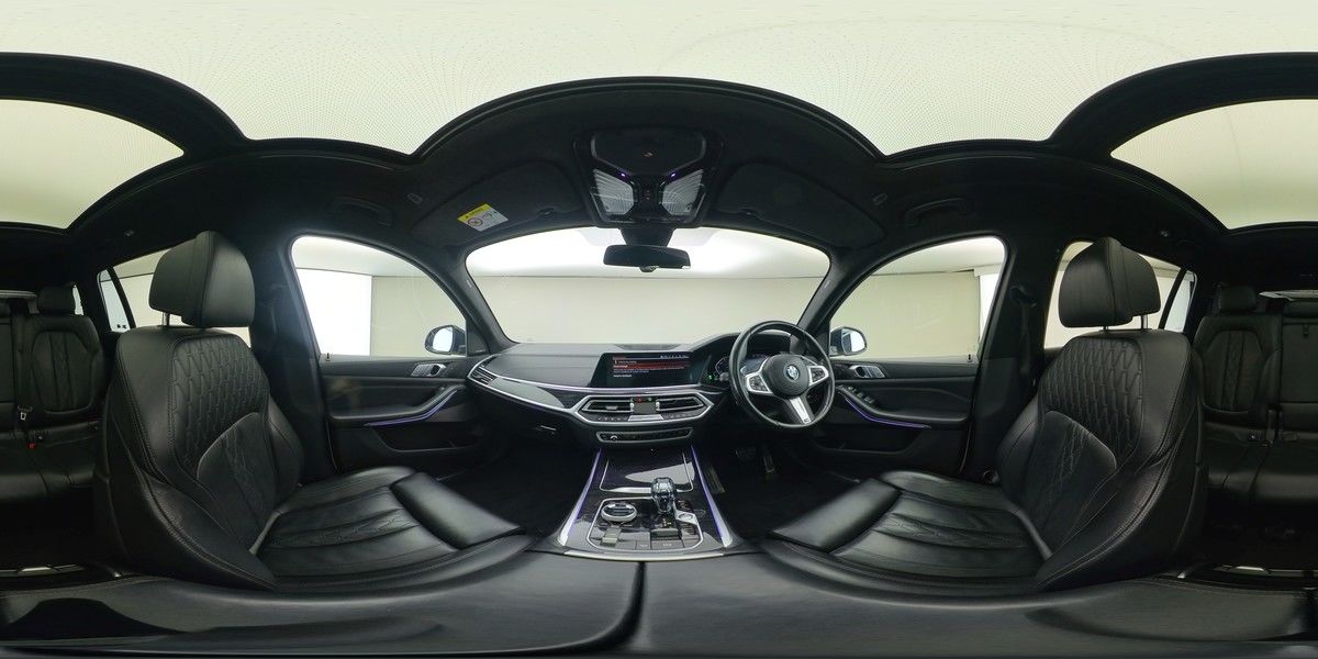 More views of BMW X7