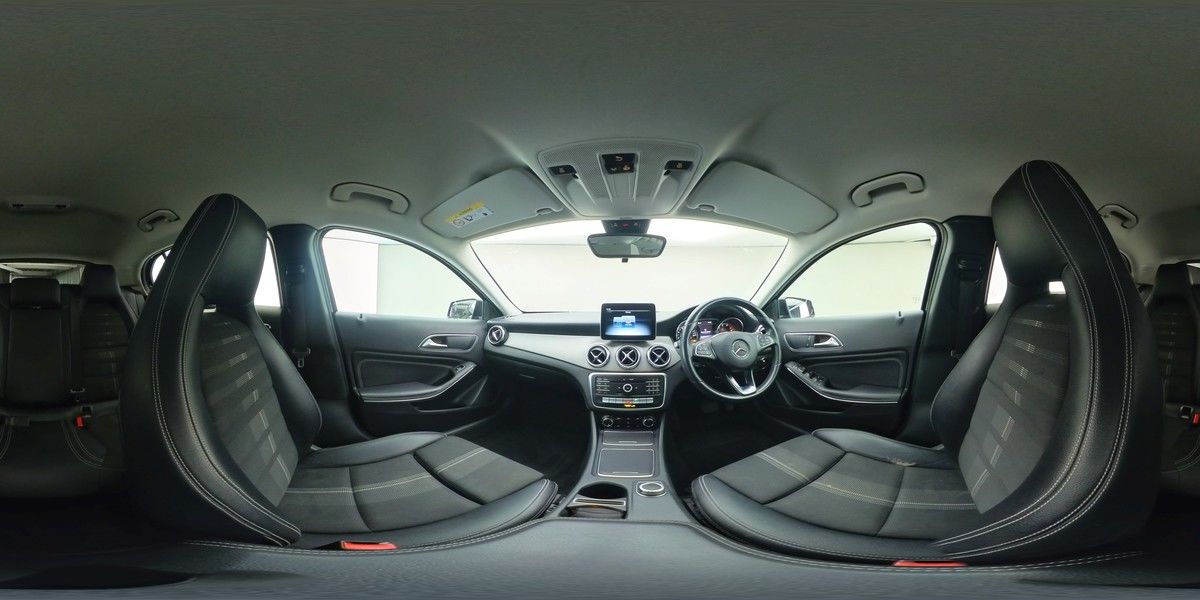 More views of Mercedes-Benz GLA