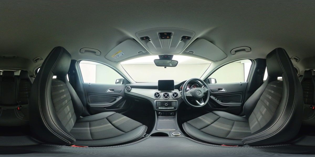 More views of Mercedes-Benz GLA