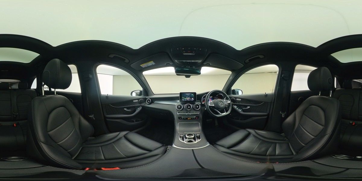 More views of Mercedes-Benz GLC