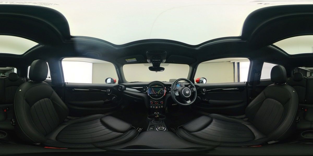 More views of MINI Hatch