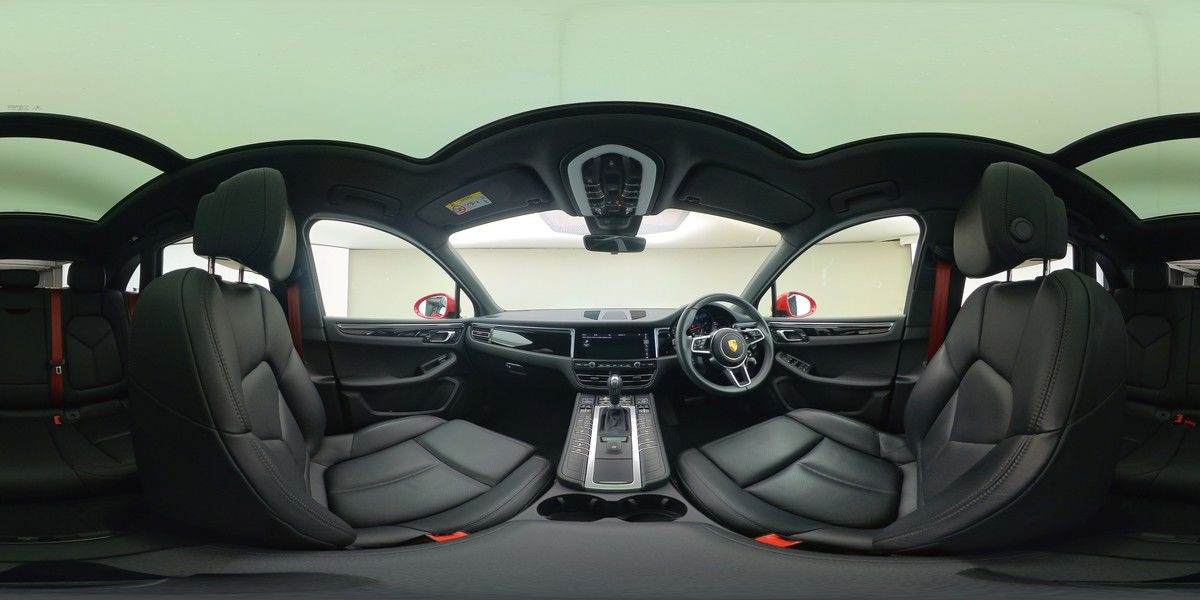 More views of Porsche Macan