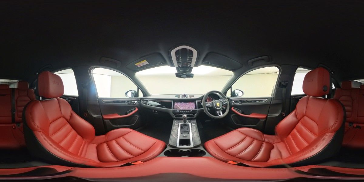 More views of Porsche Macan