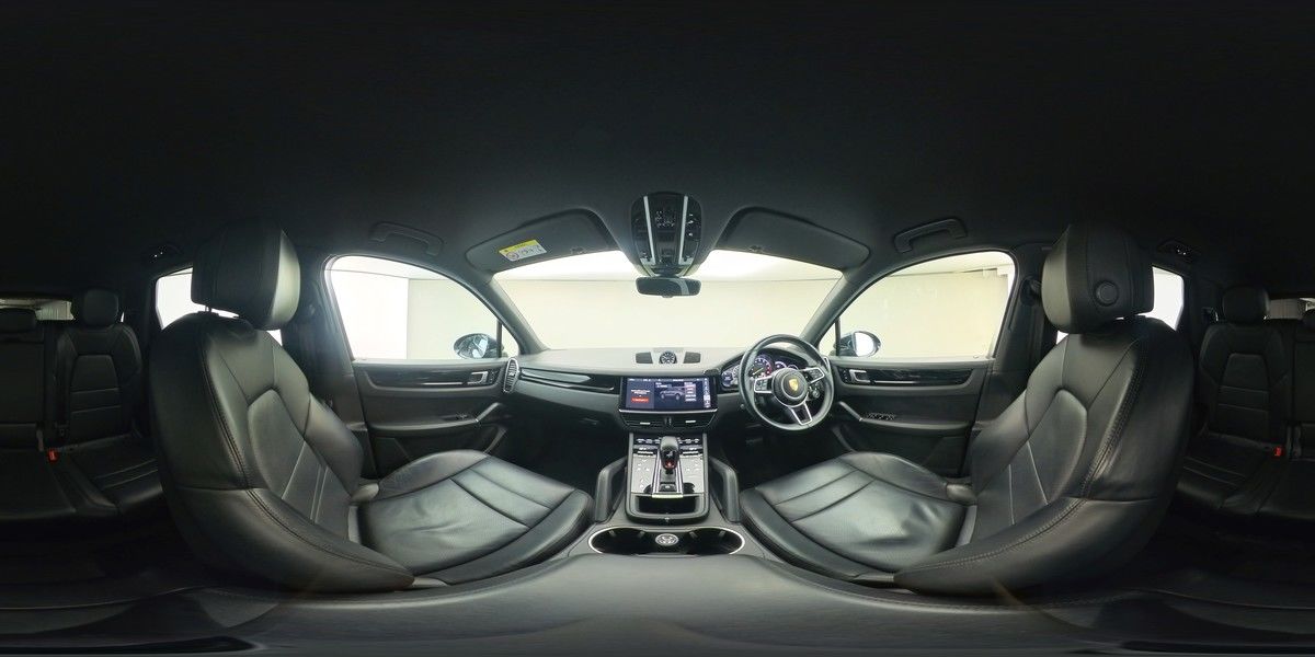 More views of Porsche Cayenne