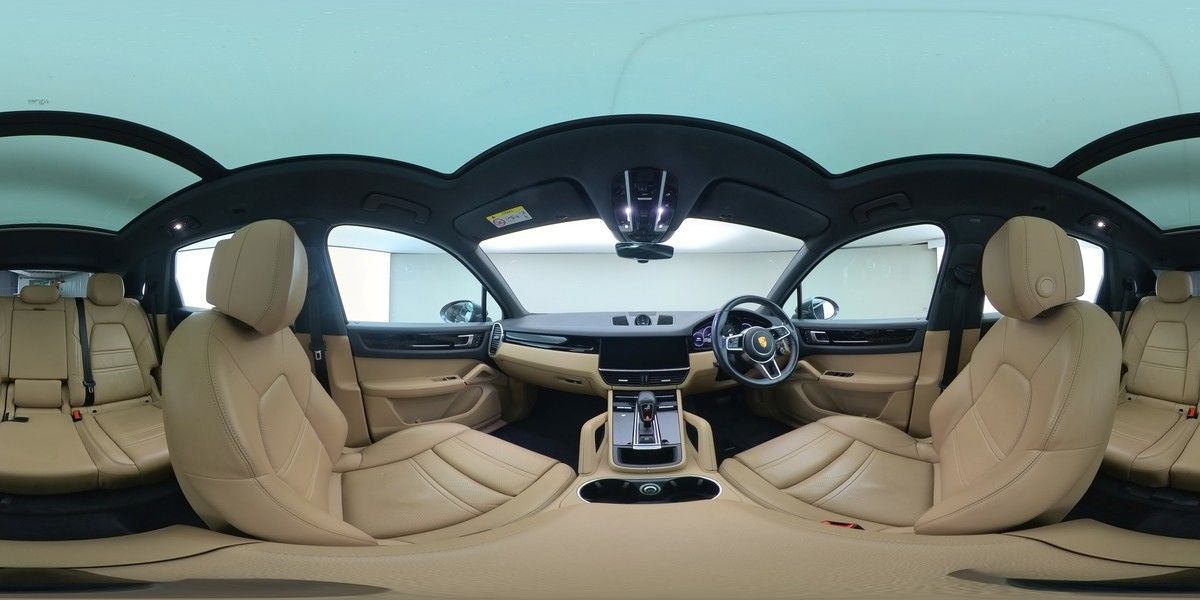 More views of Porsche Cayenne