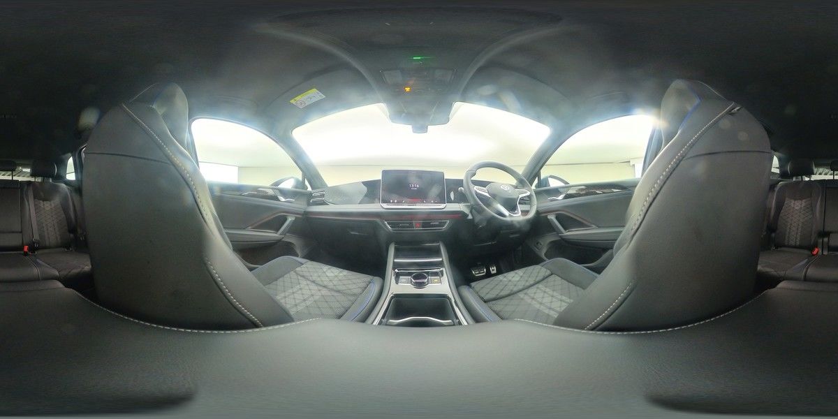 More views of Volkswagen Tiguan