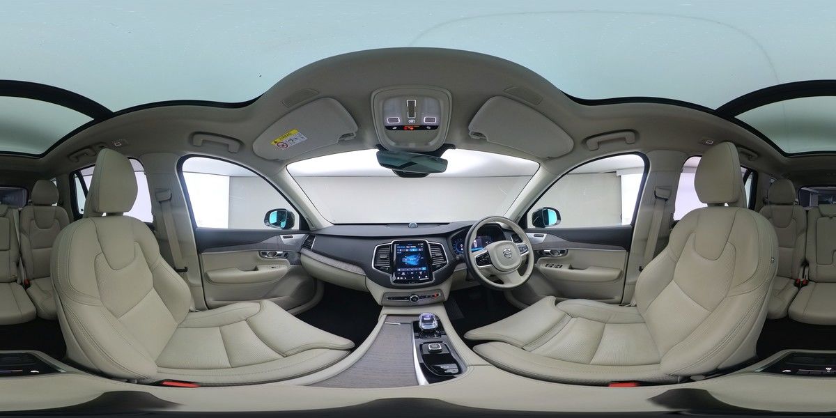 More views of Volvo XC90