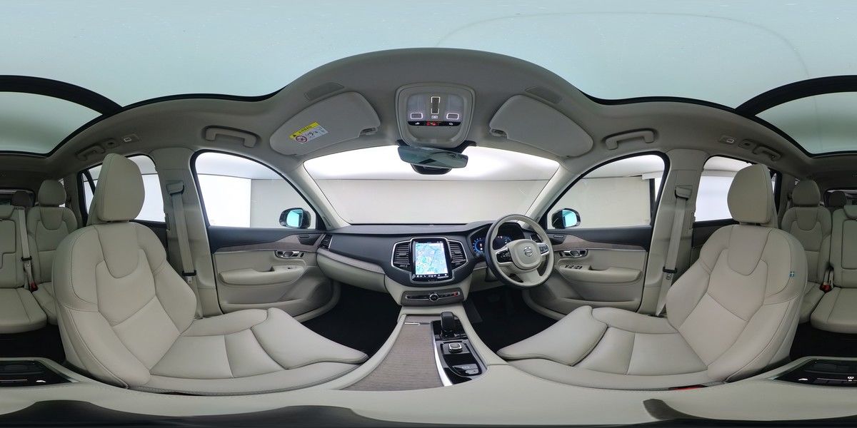 More views of Volvo XC90