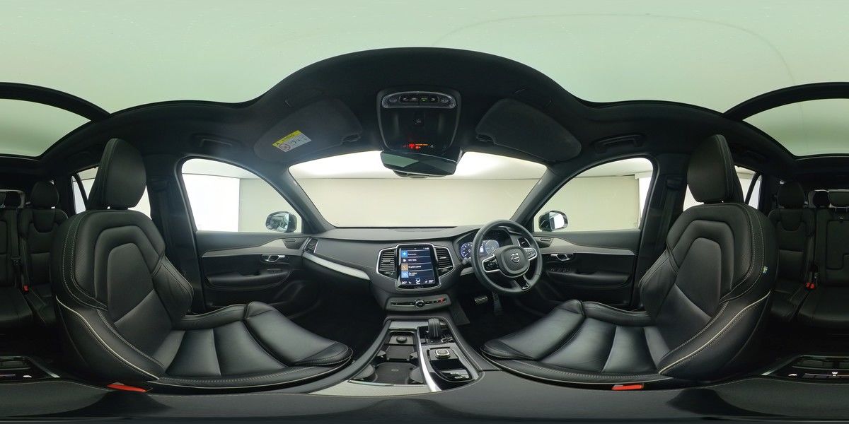 More views of Volvo XC90