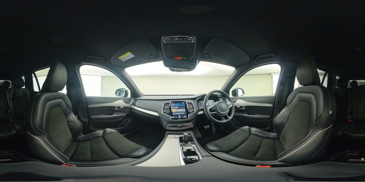 More views of Volvo XC90