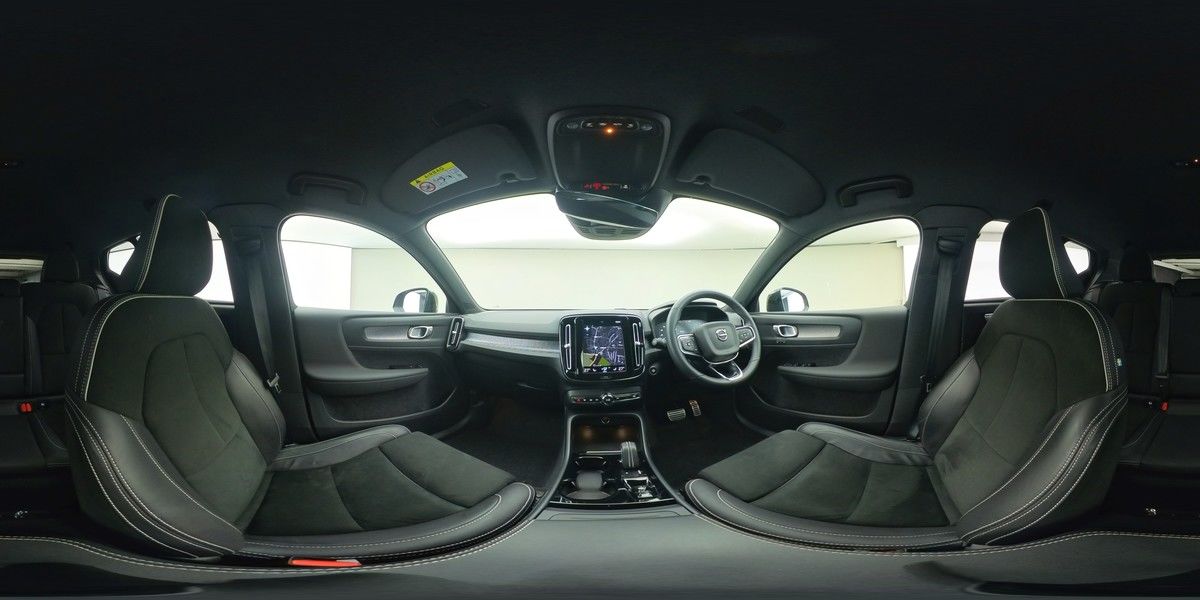 More views of Volvo XC40