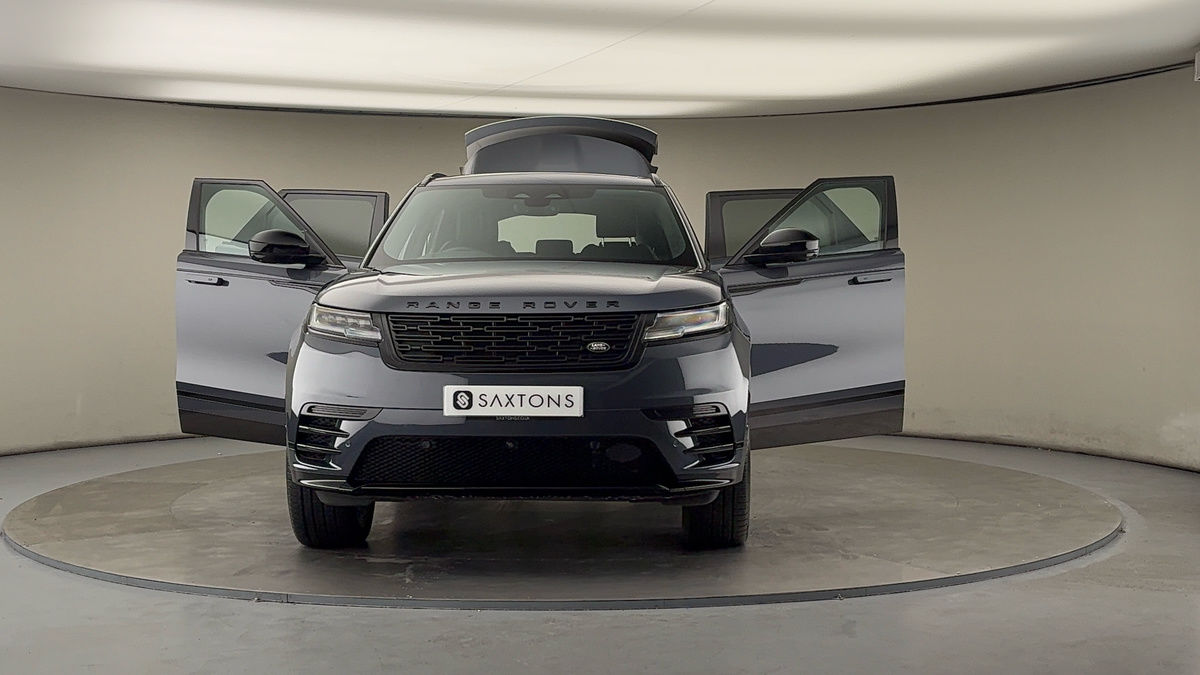 More views of Land Rover Range Rover Velar