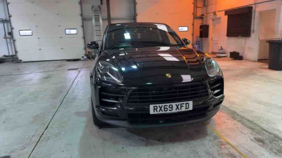More views of Porsche Macan