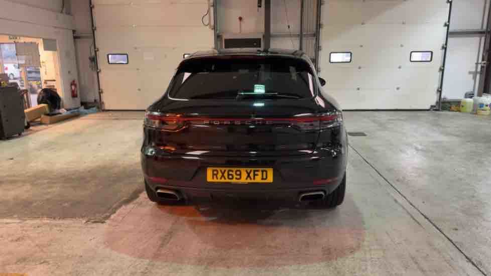 More views of Porsche Macan