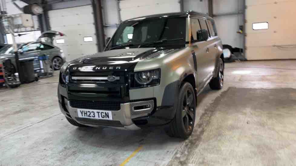 More views of Land Rover Defender 130