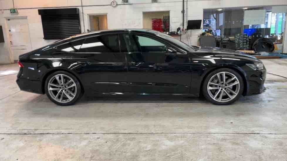 More views of Audi A7